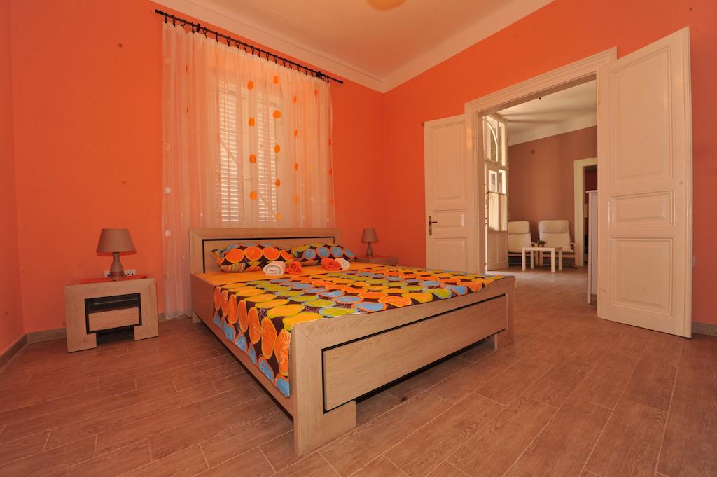 Apartments Marilu Kotor Rum bild
